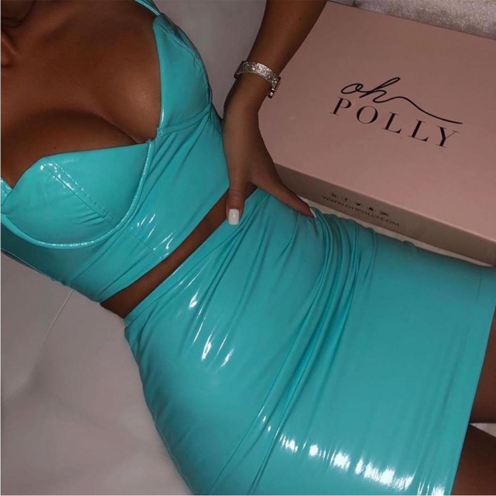 Hot electric blue skirt set! 🩵